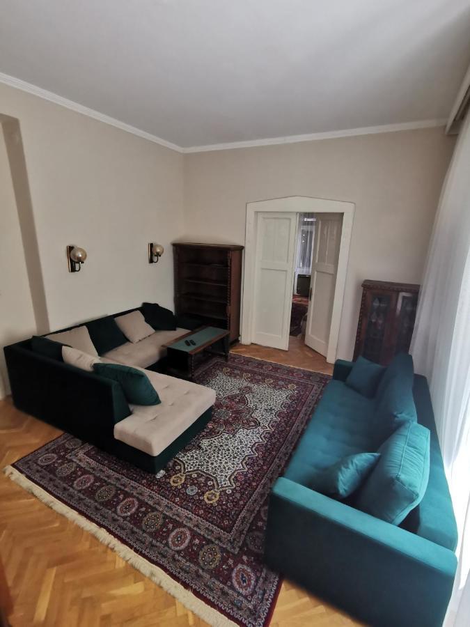 Antikvilla Apartman Сегед Экстерьер фото
