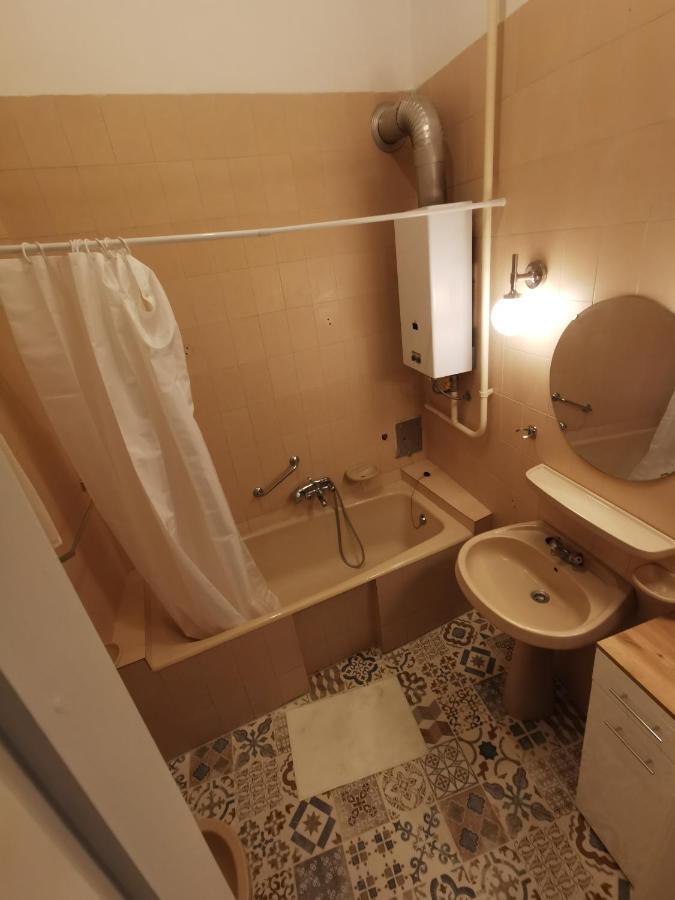 Antikvilla Apartman Сегед Экстерьер фото