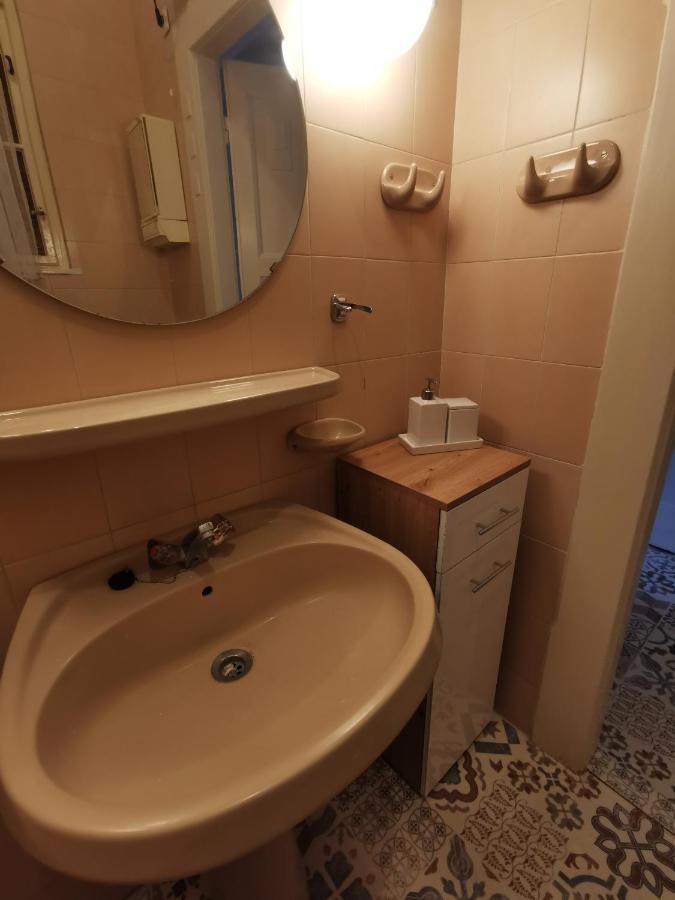 Antikvilla Apartman Сегед Экстерьер фото