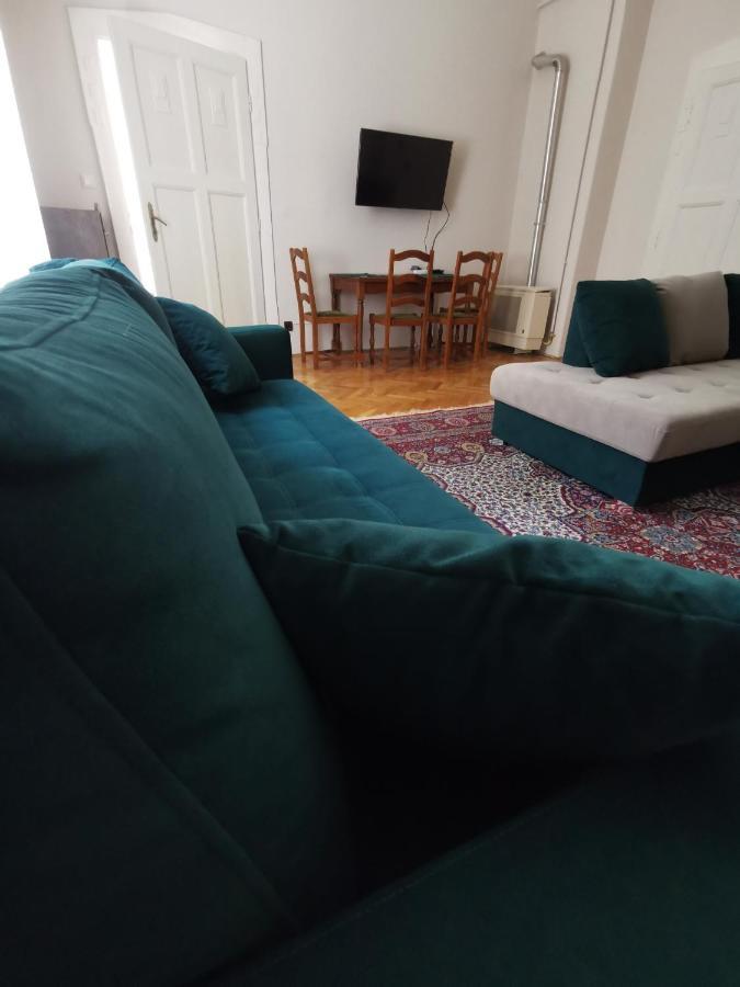 Antikvilla Apartman Сегед Экстерьер фото