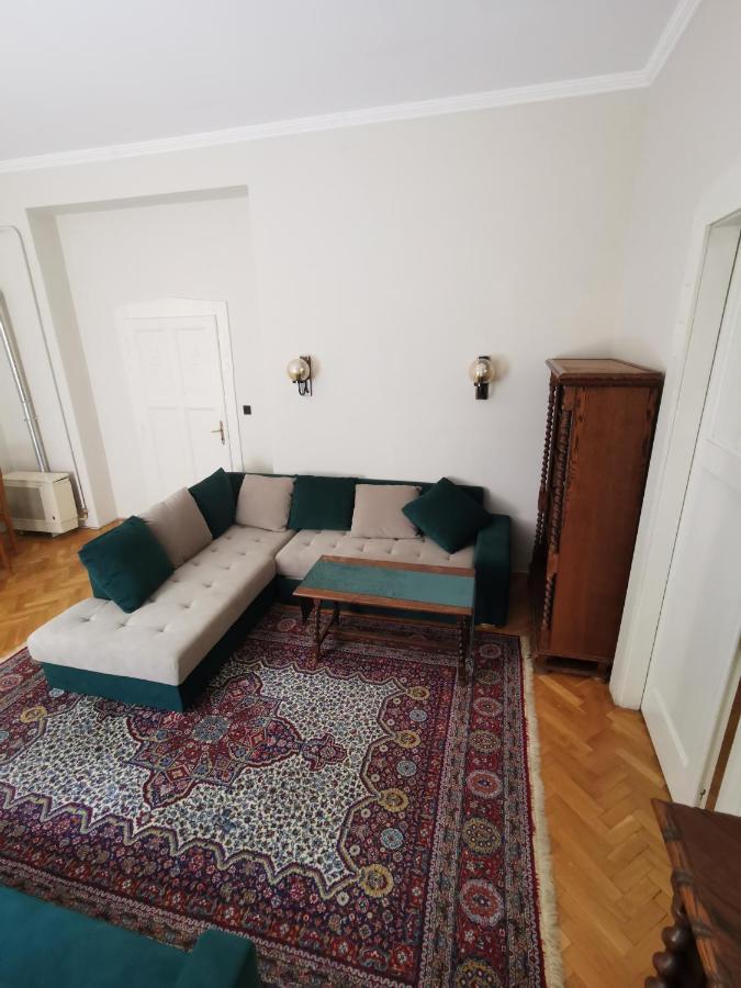 Antikvilla Apartman Сегед Экстерьер фото